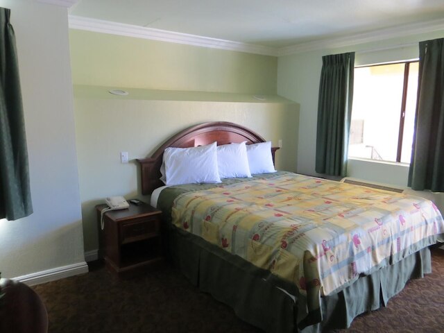 アズーサ イン モーテル