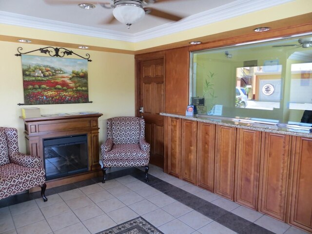 アズーサ イン モーテル