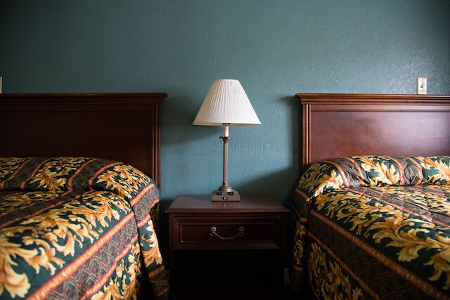 サハラ モーテル