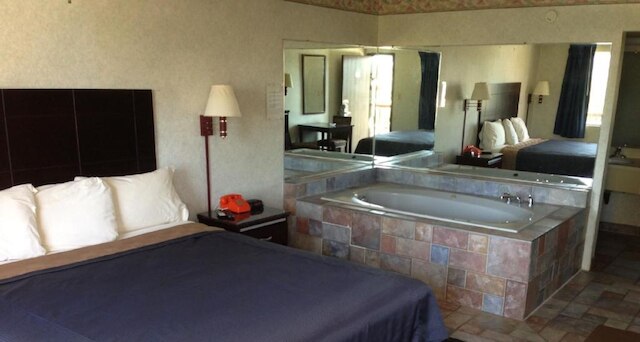 デル アモ イン