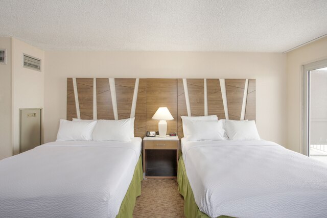 ザ アメリカーナ ホテル