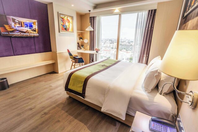 ザ バザール ホテル