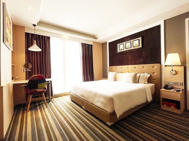 ザ バザール ホテル