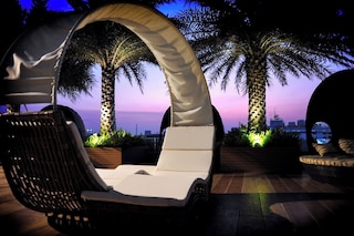 ザ バザール ホテル