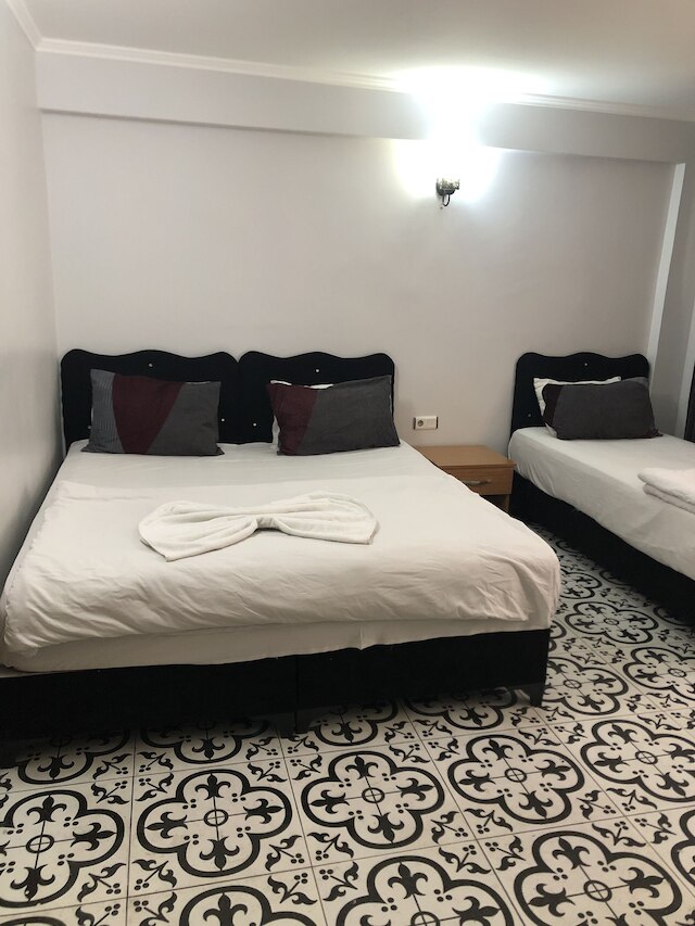 レイデル ホテル