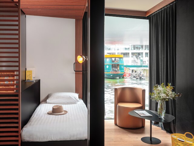 オフ パリ セーヌ