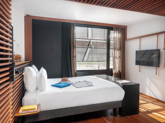 オフ パリ セーヌ