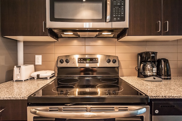 ライフ スイーツ - フォート ヨーク セントラル コンド