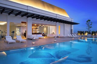 フォーポイントバイシェラトン・バンドン