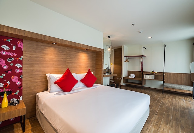 サンシャイン ヒップ ホテル