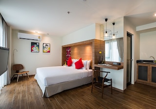 サンシャイン ヒップ ホテル