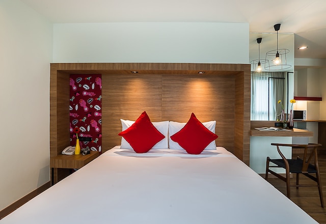 サンシャイン ヒップ ホテル