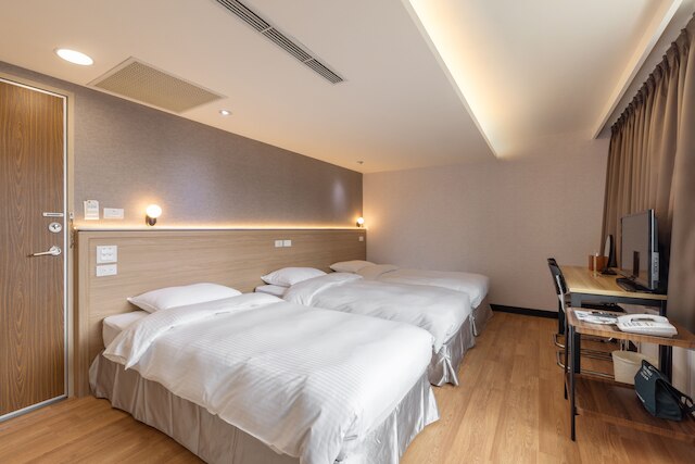 ニュー ワールド ホテル (洛碁大飯店新仕界)