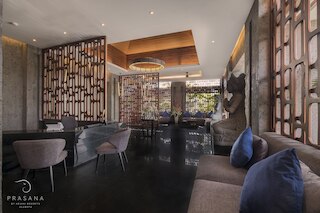 プラサナ ヴィラズ バイ アルジャニ リゾーツ