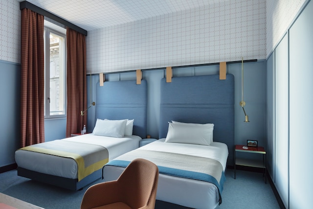 ルーム メイト コレクション ジュリア, ミラン