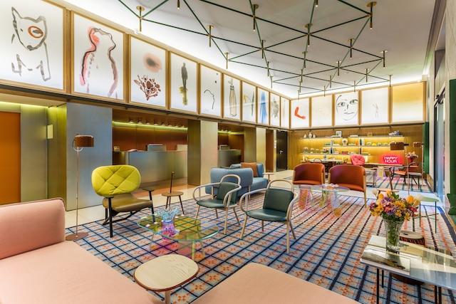 ルーム メイト コレクション ジュリア, ミラン