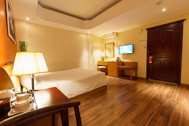 ローズランド コープ ホテル