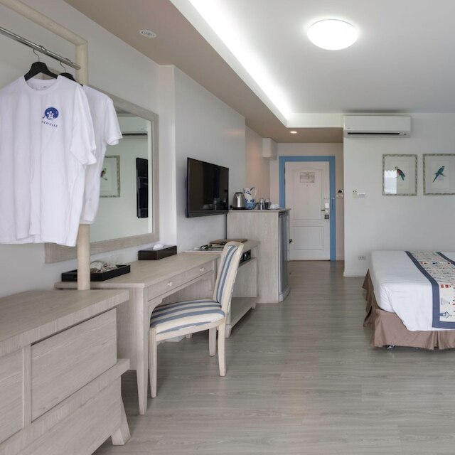 サムウェア コ シーチャン