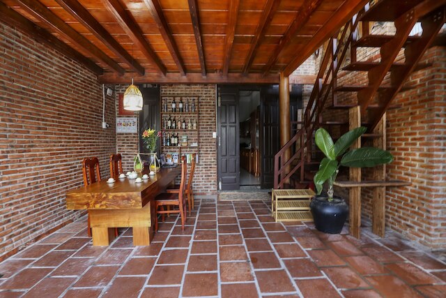 シーサイド アン バン ホームステイ