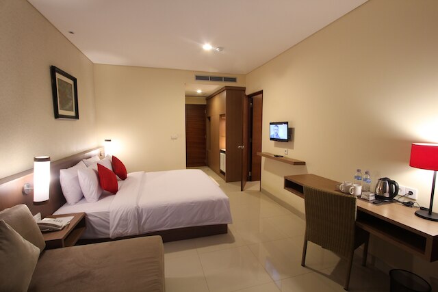 グランド ラ ワロン ホテル