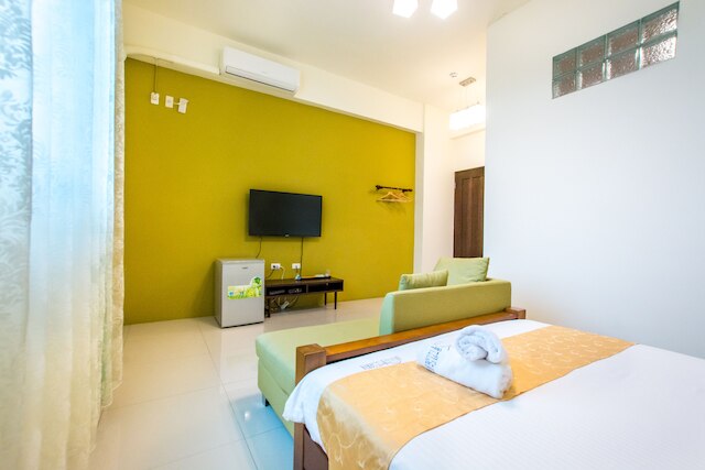 ケンディン ムーチェン イン (墾丁沐晨旅店)