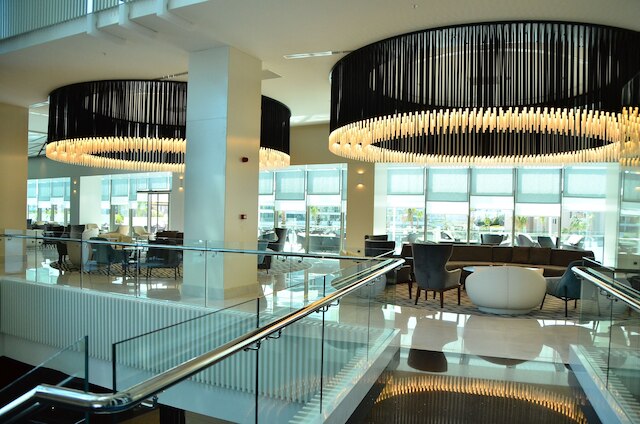 ウィンド オブ ララ ホテル アンド スパ