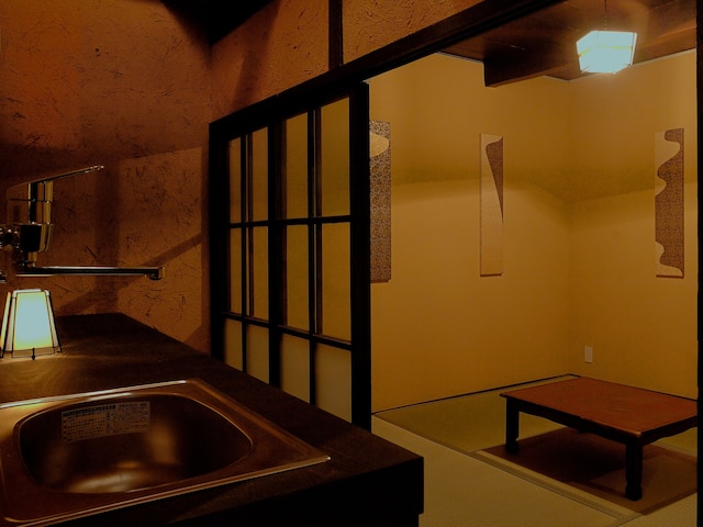 シアター & ライブラリーレジデンス 京都紫野