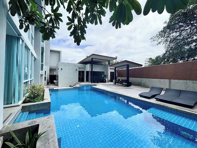 グランド ビスタ ホテル チェンライ