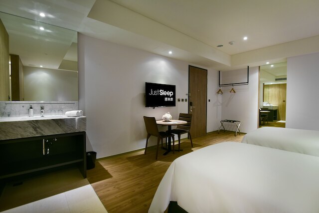 ジャスト スリープ高雄ステーション (捷絲旅 - 高雄站前館)