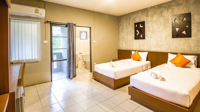 B2 サンティタム (ワット・ジェッド・ヨッド) ブティック&バジェットホテル