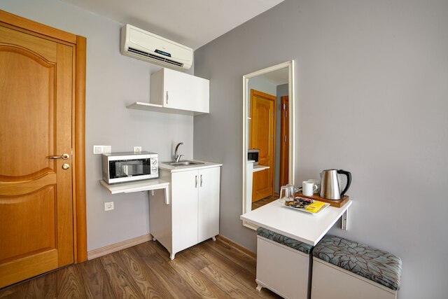 エリート ホテル バイ MK