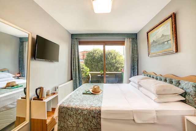 エリート ホテル バイ MK