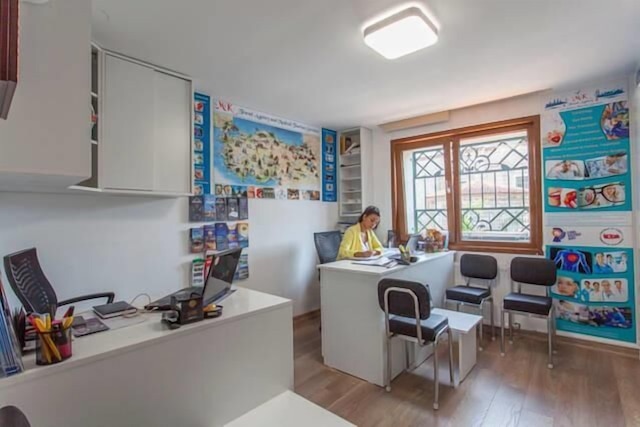 エリート ホテル バイ MK