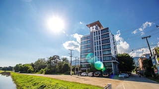 B2 ブラック ビジネス & バジェット ホテル