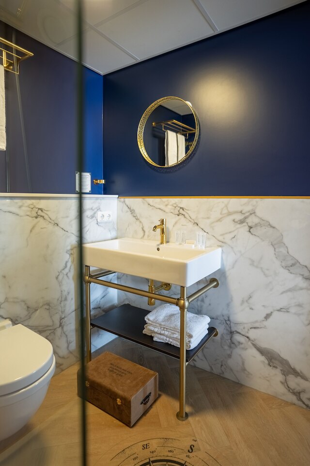 エフテリング ワンダー ホテル - テーマ パーク チケット インクルード