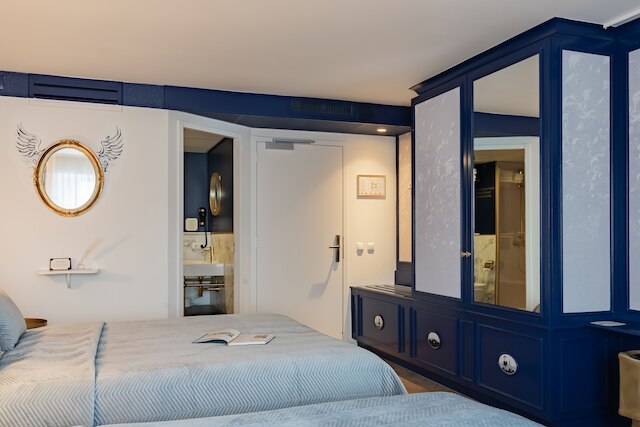 エフテリング ワンダー ホテル - テーマ パーク チケット インクルード