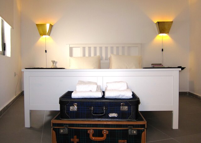 コンシェルジュ モナスティラキ