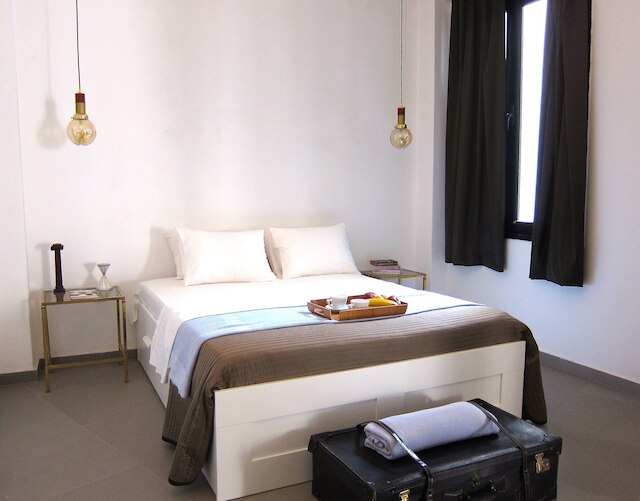 コンシェルジュ モナスティラキ