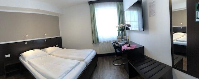 ホテル ケーニッヒ