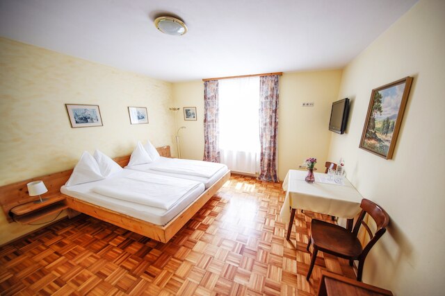 ホテル レーエナーホーフ ザルツブルク