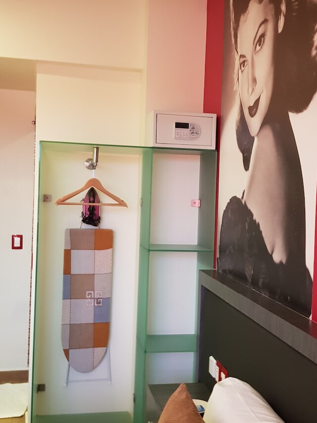 ホテル ハリウッド