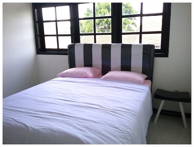 メス イン スマラン