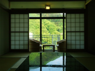 ものぐさの宿 花千郷