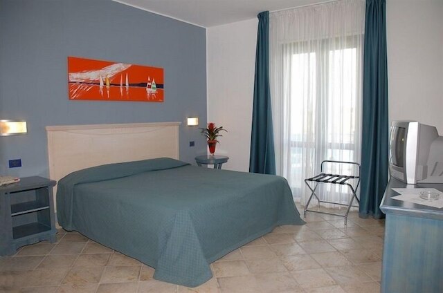 ホテル クラブ セリヌンテ ビーチ アイモリ