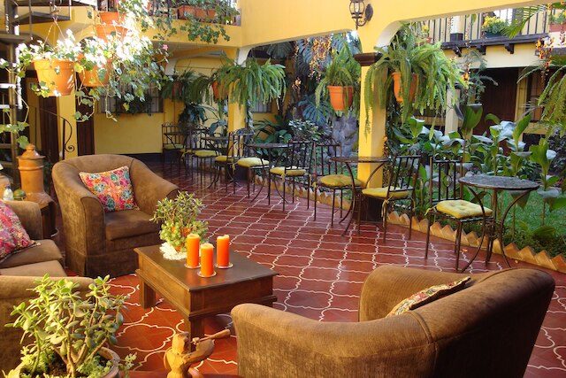 ラス カメリアス イン