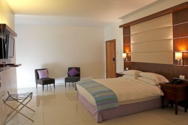 ザ ハブ ホテル