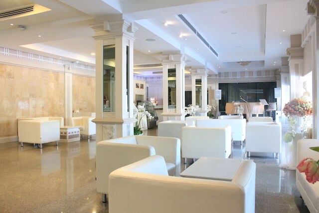 ブイウィッシュ ホテル