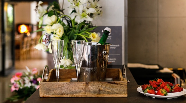 アート & ガーデン レジデンス