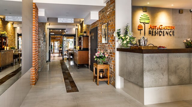 アート & ガーデン レジデンス