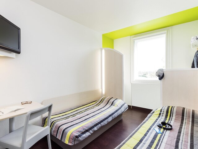 ホテル F1 ロワシー CDG